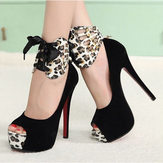 High heel Shoes 